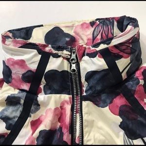 Lululemon Windbreaker jacket